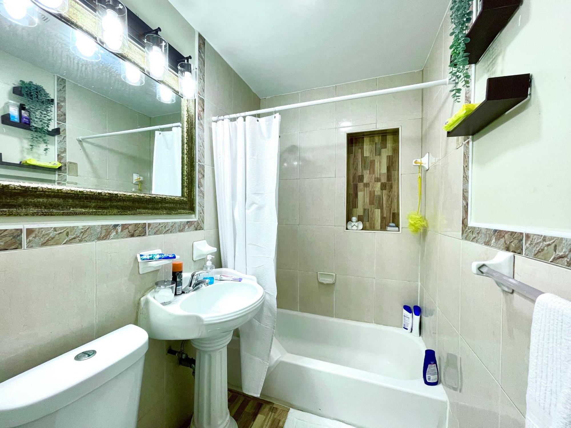 Akeyi Miami305 Private Bedrooms Ngoại thất bức ảnh