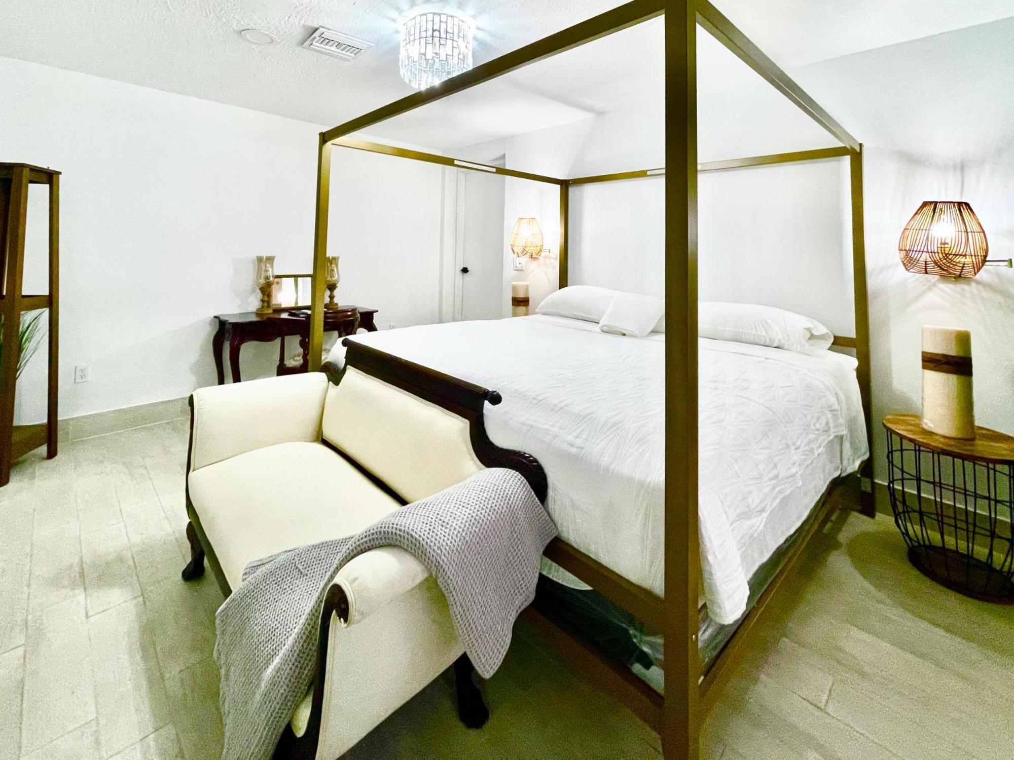 Akeyi Miami305 Private Bedrooms Ngoại thất bức ảnh